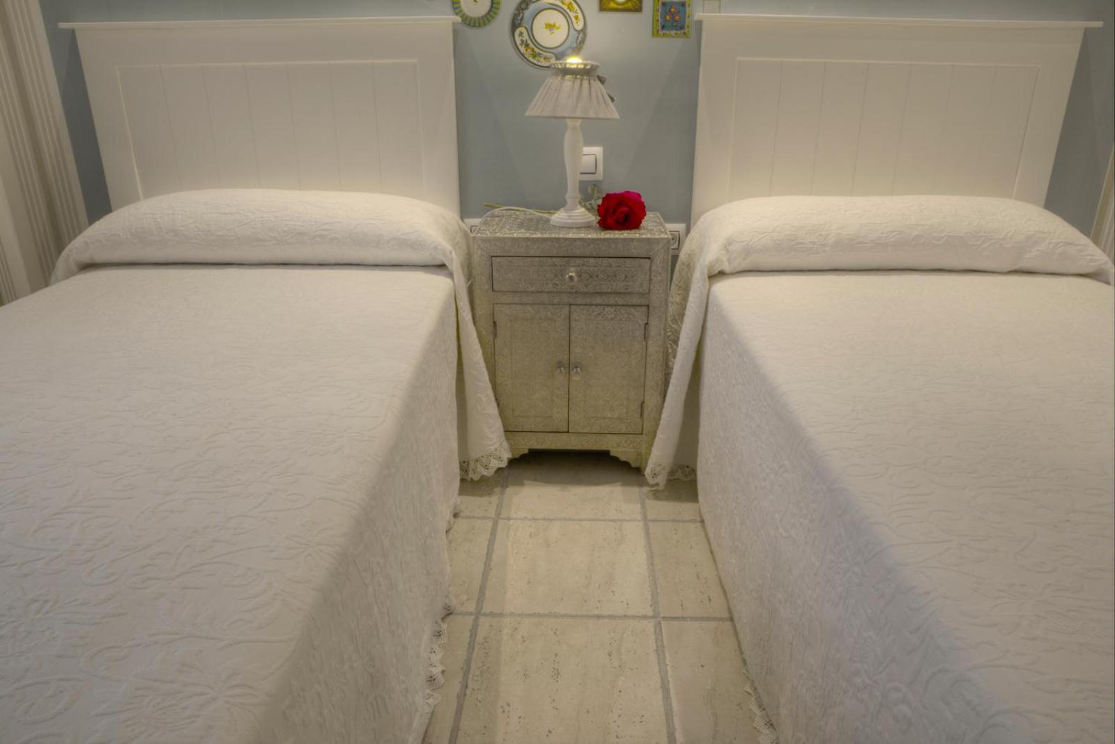 Apartamentos Rurales El Rapallo 알하마데아라콘 외부 사진